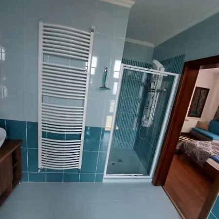 Rozsa Vendeghaz Villa *